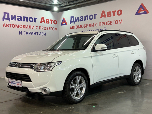 Mitsubishi Outlander Instyle, 2012 года, пробег 138420 км