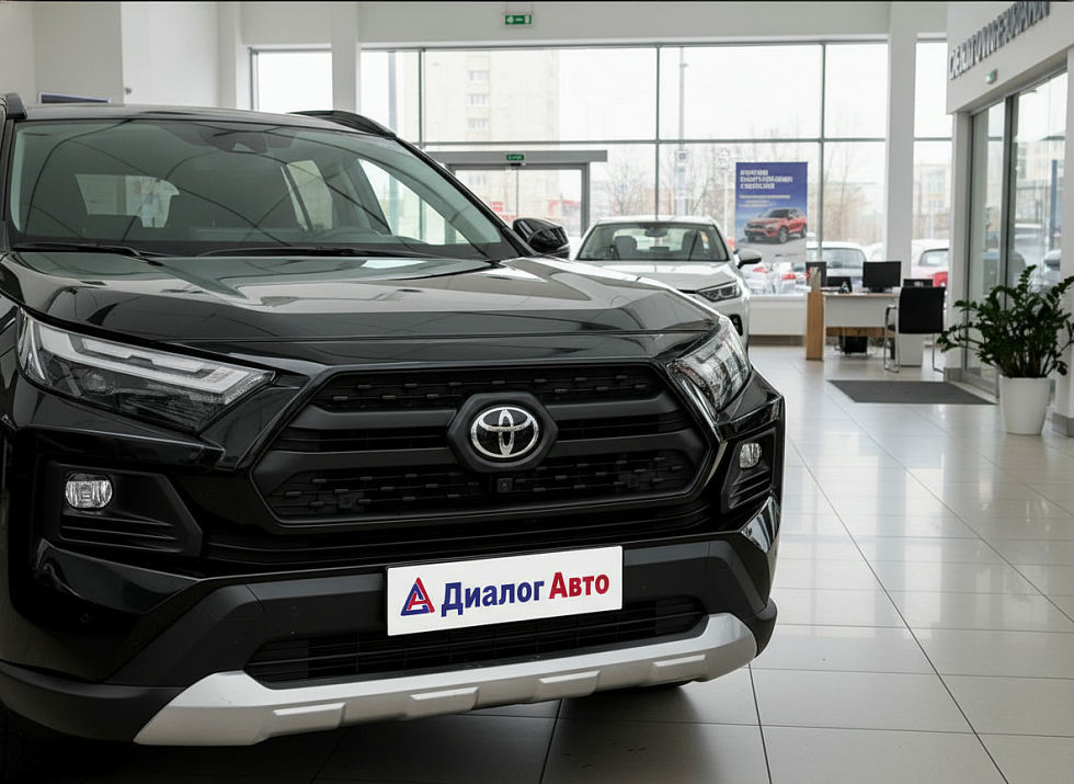 Toyota RAV4 Adventure, черный