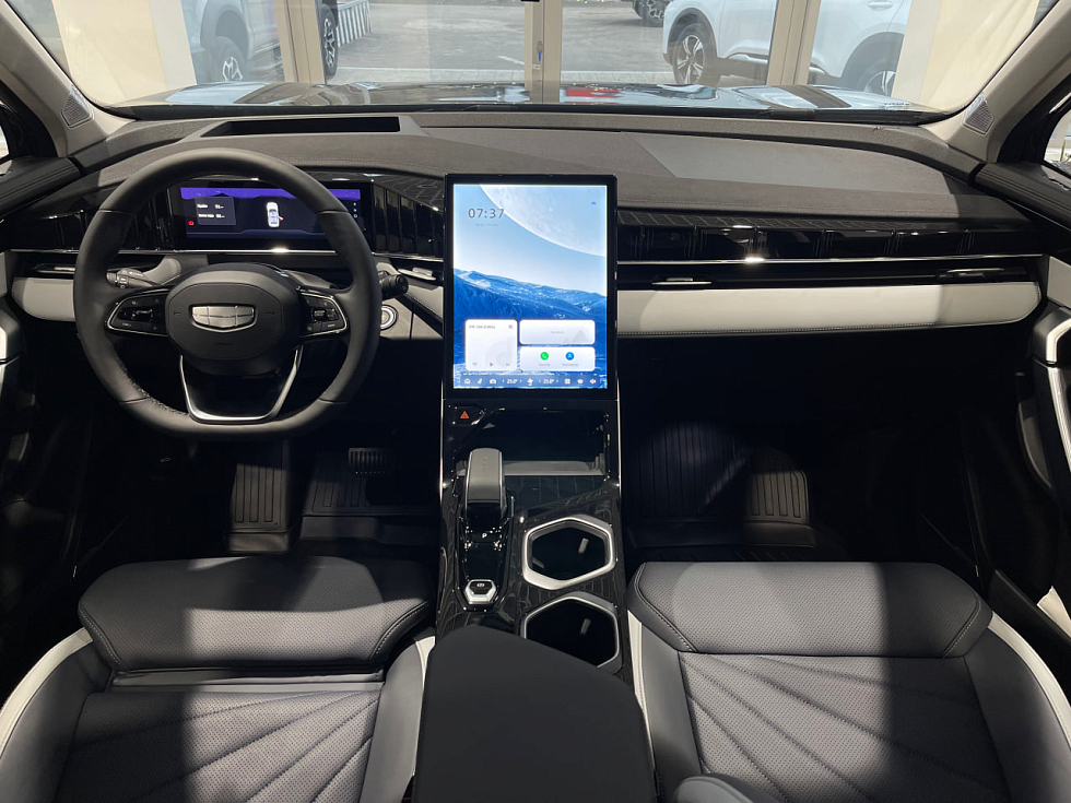 Geely Atlas Флагман, черный