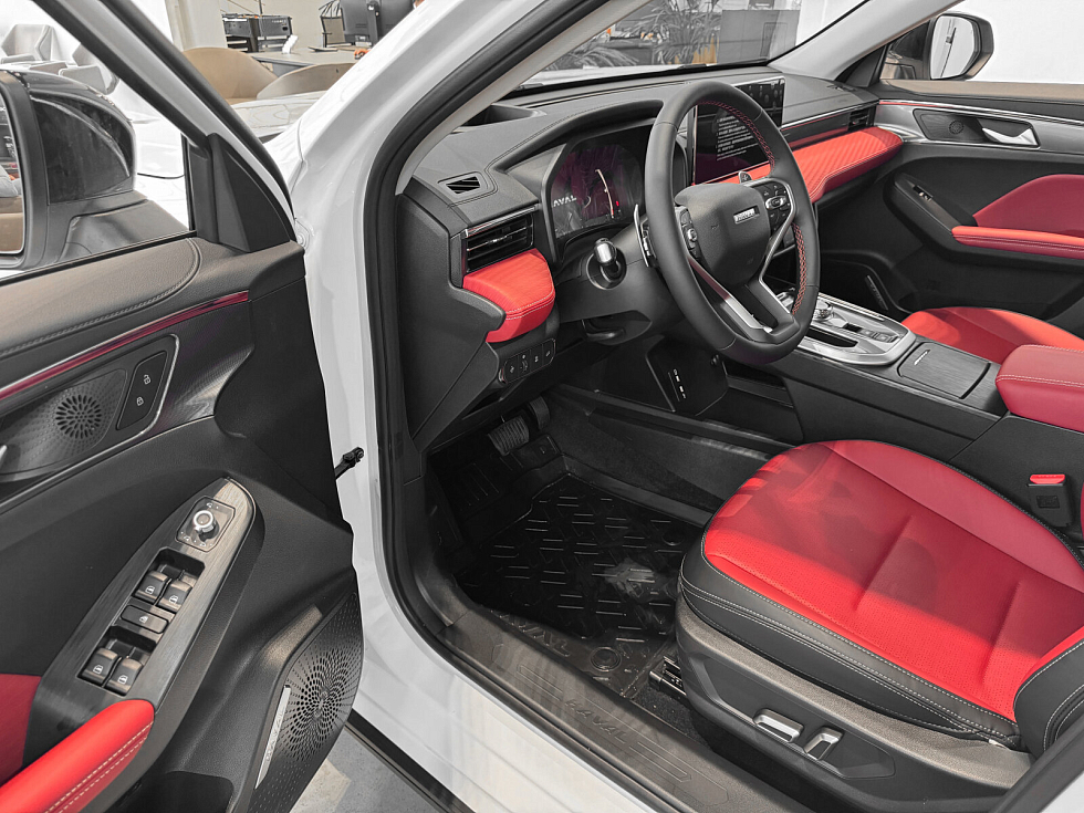 Haval Jolion Оптимум, белый