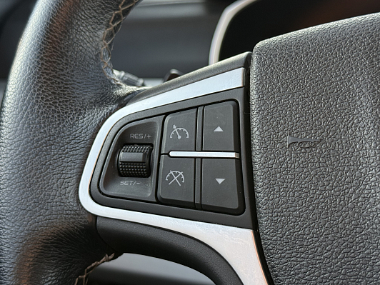Geely Atlas Luxury, 2021 года, пробег 72792 км