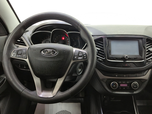 Lada (ВАЗ) Vesta 50 Anniversary, 2017 года, пробег 180384 км