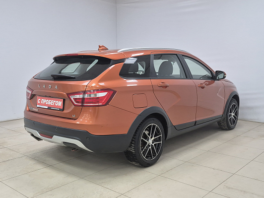 Lada (ВАЗ) Vesta Luxe Multimedia (2017-2019), 2018 года, пробег 166591 км