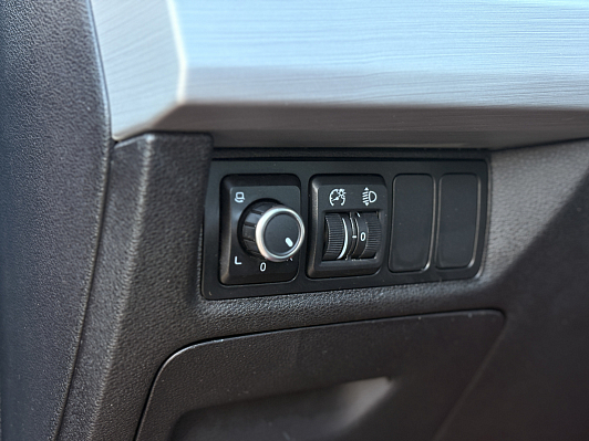 Geely Atlas Люкс (2019-2020), 2018 года, пробег 124912 км