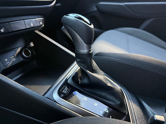 Hyundai Solaris Comfort, 2018 года, пробег 100000 км