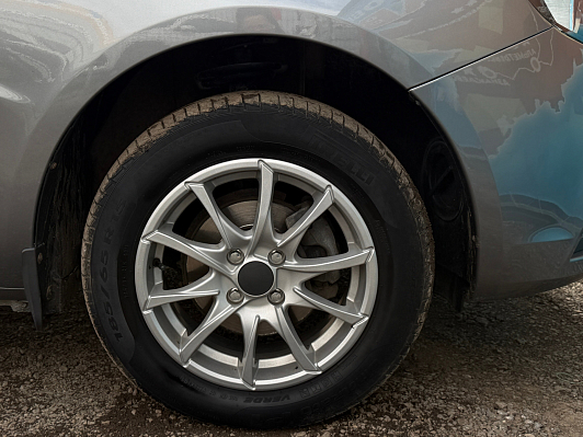 Lada (ВАЗ) Vesta Comfort Multimedia, 2019 года, пробег 93600 км