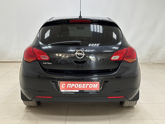 Opel Astra Cosmo, 2012 года, пробег 189646 км