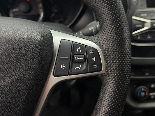 Lada (ВАЗ) Vesta Comfort, 2019 года, пробег 145000 км
