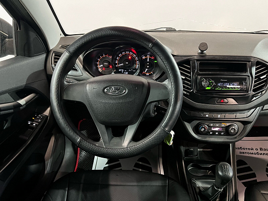 Lada (ВАЗ) Vesta Comfort, 2018 года, пробег 122000 км