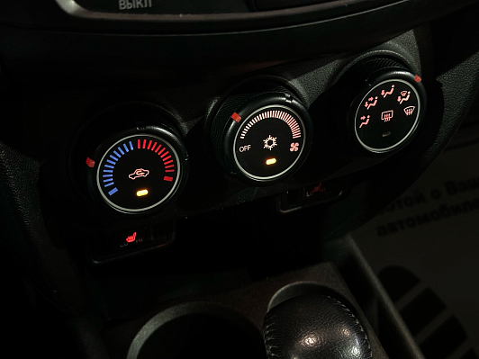 Mitsubishi ASX Intense, 2014 года, пробег 136000 км
