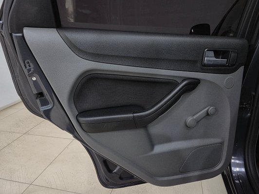 Ford Focus Titanium, 2010 года, пробег 216026 км