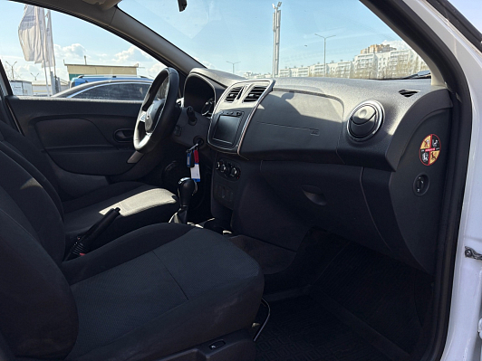 Renault Logan Style, 2021 года, пробег 88152 км
