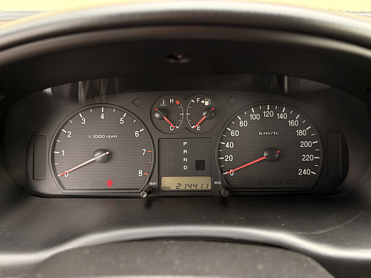 Hyundai Sonata, 2005 года, пробег 214401 км