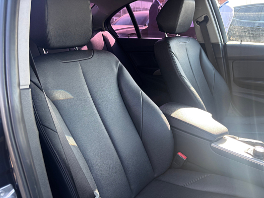 BMW 3 серии 320i SE, 2014 года, пробег 170000 км