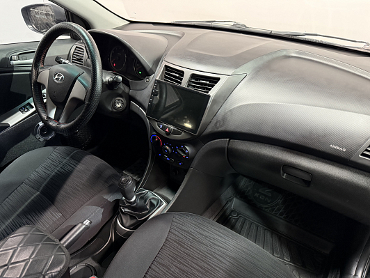 Hyundai Solaris Active, 2014 года, пробег 131000 км
