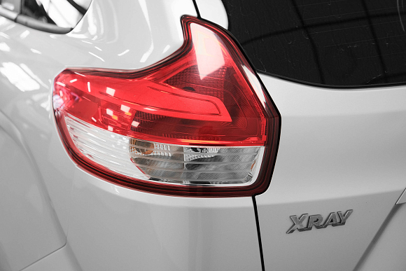 Lada (ВАЗ) XRAY Top Юбилейная (2016-2017), 2016 года, пробег 97000 км