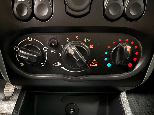 Nissan Almera Comfort A/C, 2015 года, пробег 125112 км