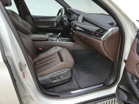 BMW X5 xDrive35i Pure Excellence, 2018 года, пробег 145430 км