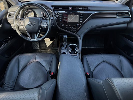 Toyota Camry Элеганс Safety, 2018 года, пробег 198845 км