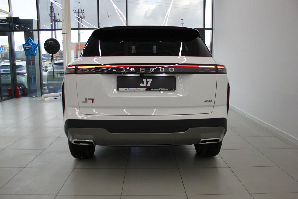 Jaecoo J7 Комфорт, серебряный