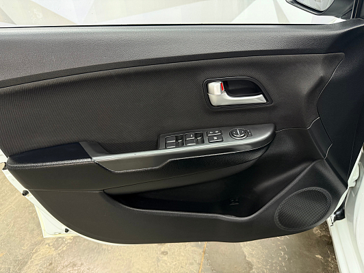 Kia Rio Luxe, 2012 года, пробег 177710 км