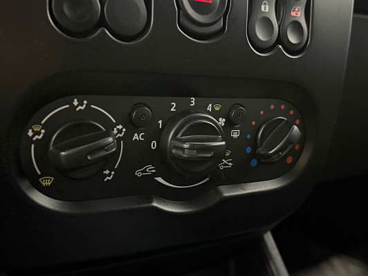 Renault Sandero, 2012 года, пробег 171000 км