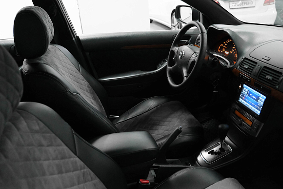 Toyota Avensis Сол, 2008 года, пробег 319800 км