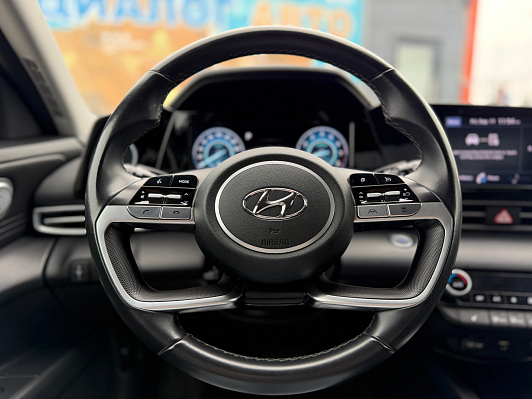 Hyundai Elantra, 2022 года, пробег 76000 км