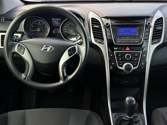 Hyundai i30 Classic, 2013 года, пробег 216013 км