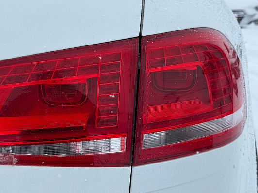 Volkswagen Touareg R-line Executive, 2015 года, пробег 159188 км