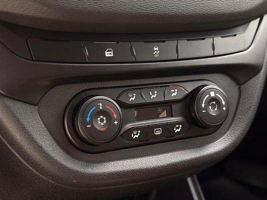 Lada (ВАЗ) Vesta Comfort, 2017 года, пробег 67522 км