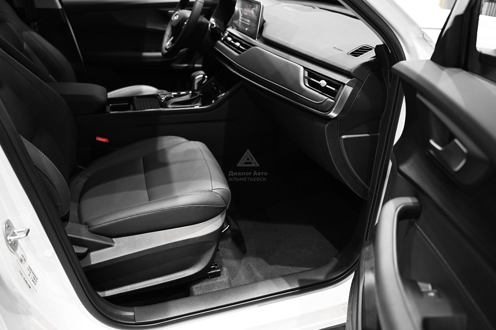 Chery Tiggo 4 CVT Line, белый