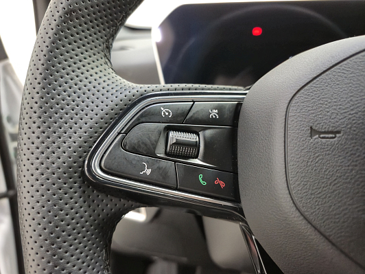 Geely Coolray Luxury, 2023 года, пробег 21768 км