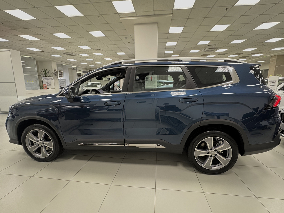 Geely Okavango Flagship, синий