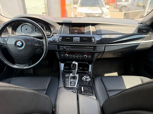 BMW 5 серии, 2013 года, пробег 204798 км