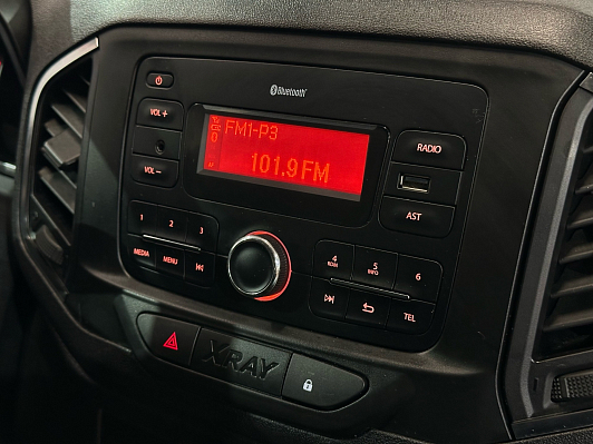 Lada (ВАЗ) XRAY Comfort, 2019 года, пробег 65000 км