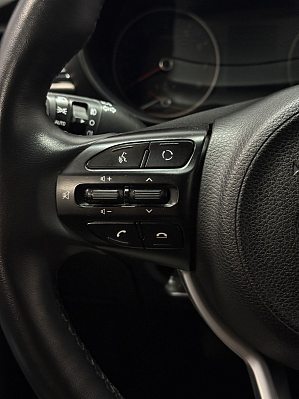 Kia Rio Premium, 2019 года, пробег 103000 км