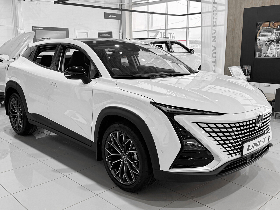 Changan UNI-T Техно, белый