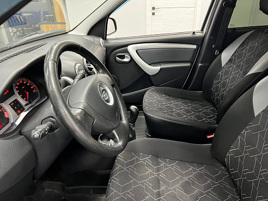 Lada (ВАЗ) Largus Luxe Glonass (7 мест) (2018-2019), 2019 года, пробег 182000 км