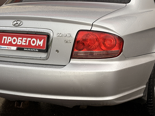Hyundai Sonata, 2005 года, пробег 214401 км