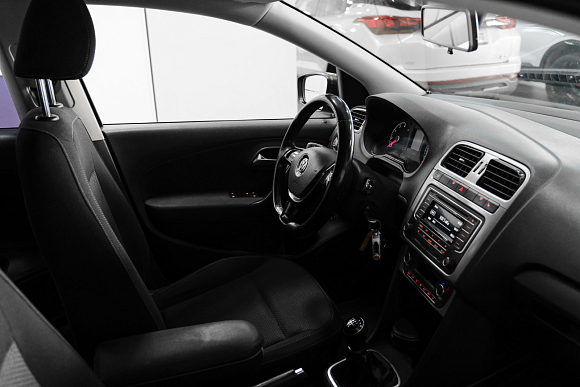 Volkswagen Polo Highline, 2016 года, пробег 172000 км
