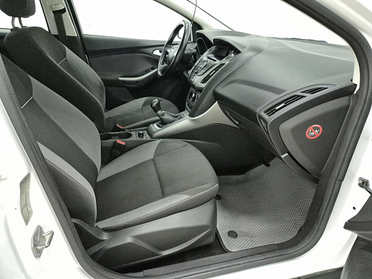 Ford Focus Trend, 2015 года, пробег 225123 км