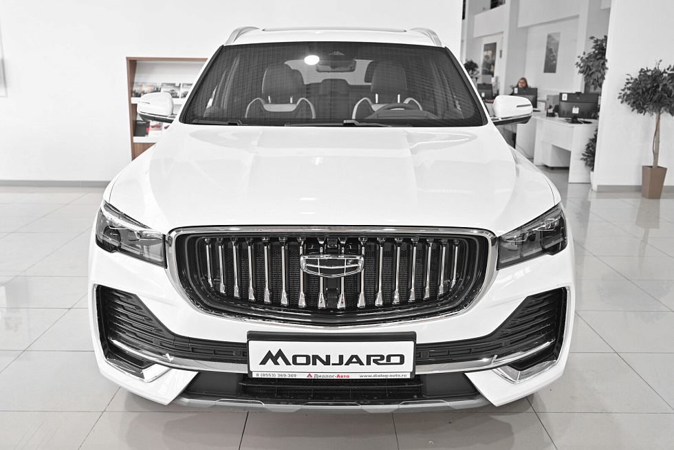 Geely Monjaro Flagship (2023-2025), белый
