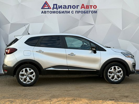 Renault Kaptur Play, 2017 года, пробег 150000 км