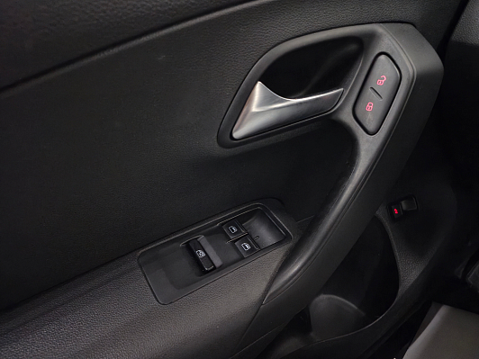 Volkswagen Polo Trendline, 2018 года, пробег 106547 км