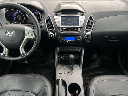 Hyundai ix35 Prestige, 2010 года, пробег 181000 км