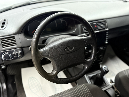 Lada (ВАЗ) Priora Люкс, 2012 года, пробег 175764 км