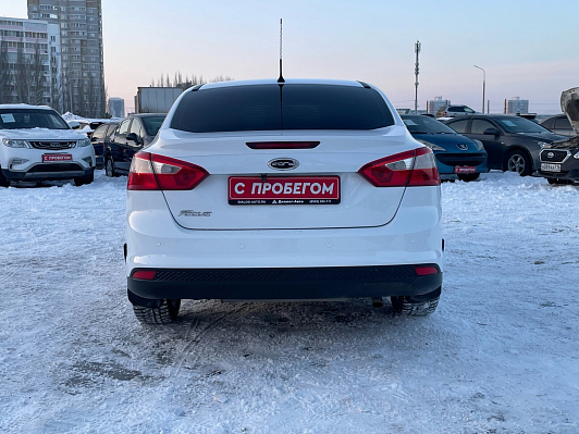 Ford Focus Trend, 2011 года, пробег 174450 км