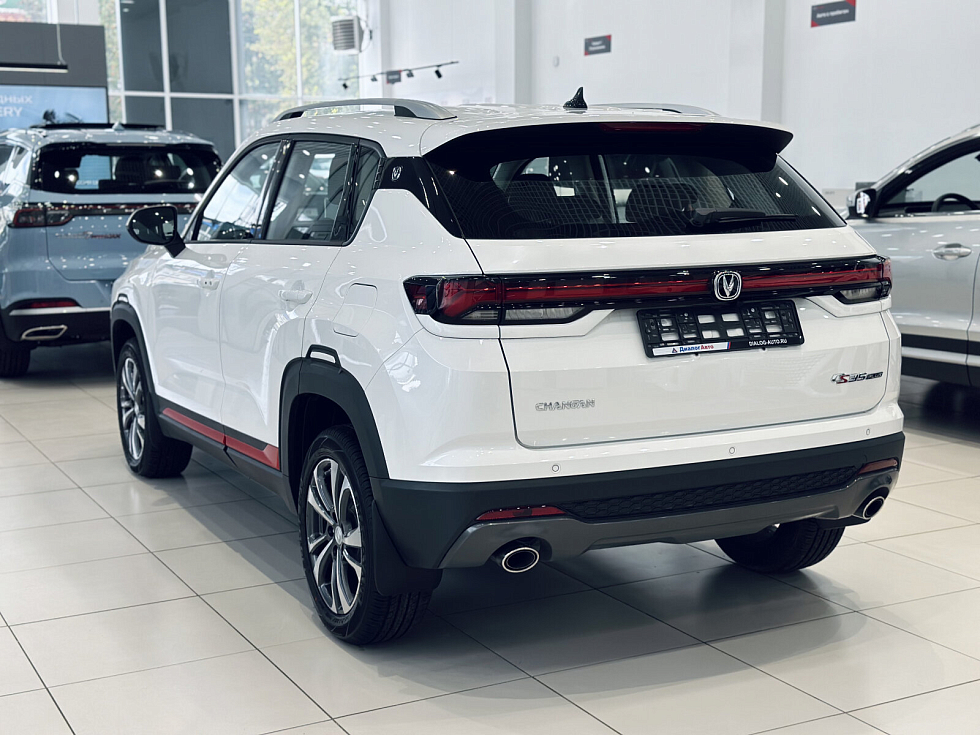 Changan CS35 Plus Tech, белый