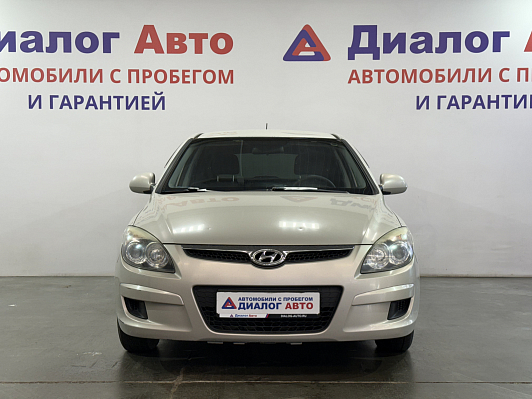 Hyundai i30 Classic, 2010 года, пробег 201000 км